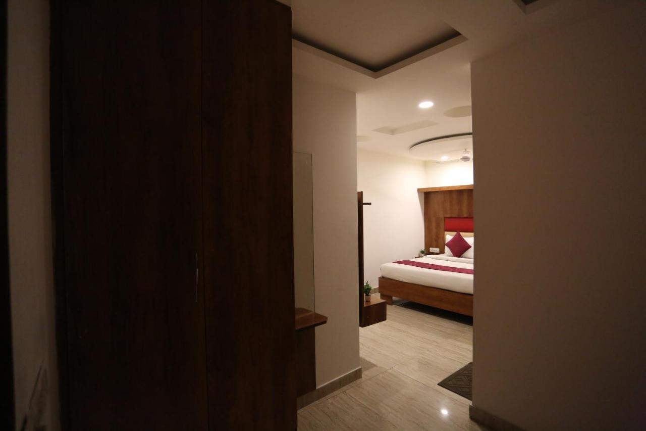 Hotel Sm Suits Near Delhi Airport-Unit By Grand Urban Luxury New Delhi Ngoại thất bức ảnh