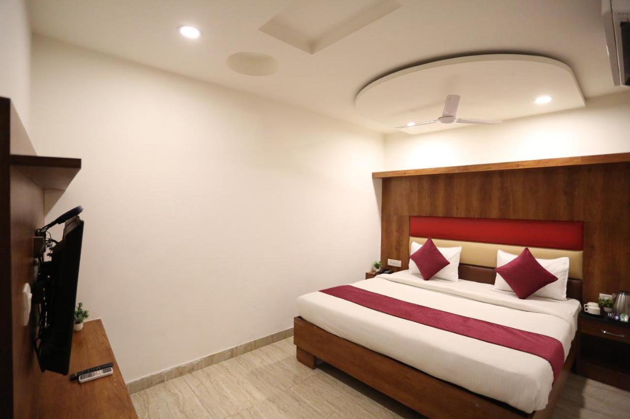 Hotel Sm Suits Near Delhi Airport-Unit By Grand Urban Luxury New Delhi Ngoại thất bức ảnh