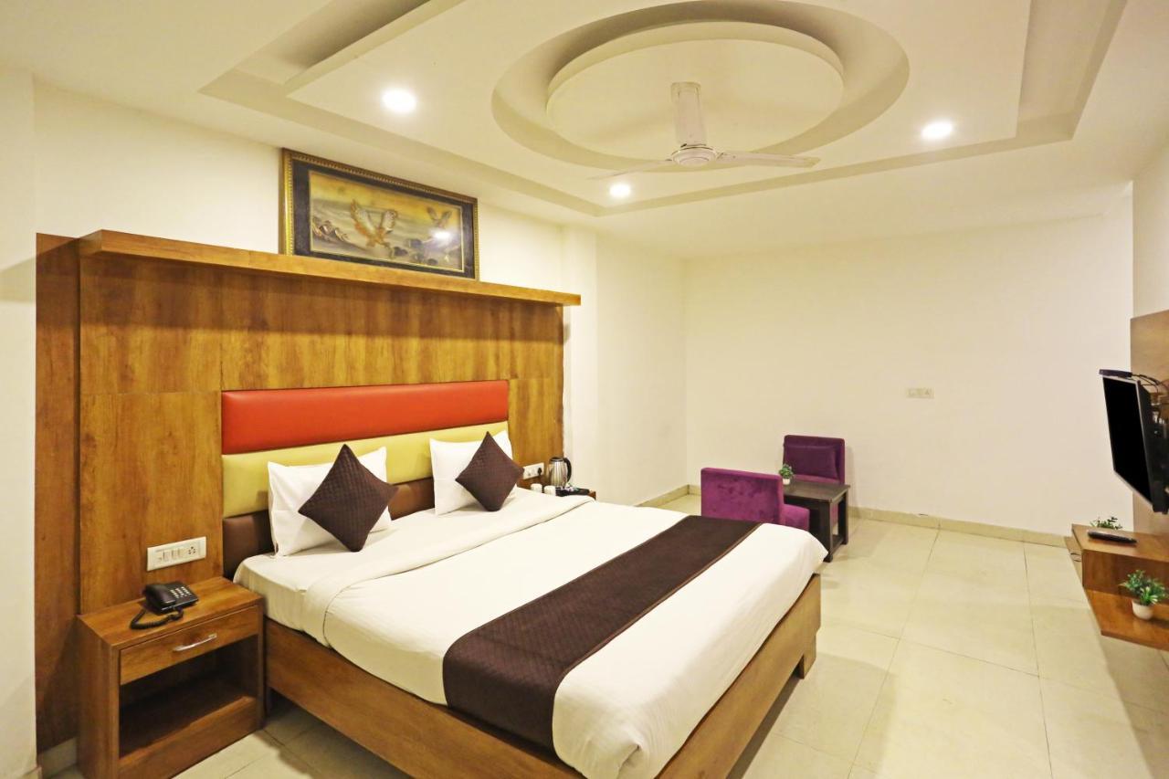 Hotel Sm Suits Near Delhi Airport-Unit By Grand Urban Luxury New Delhi Ngoại thất bức ảnh